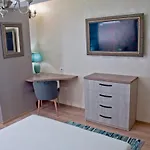 2 Moonlight Vega Mamaia